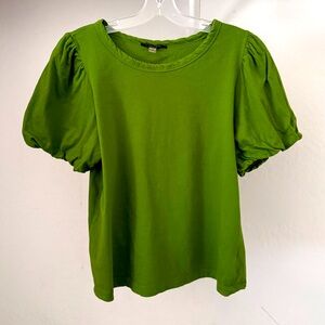 Bundle 3 for 50% off T Tahari Warm-Toned Leaf Green Puffed Sleeve Tee